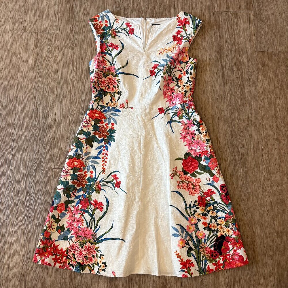 Adrianna Papell Floral Jacquard Fit & Flare Dress - Size 10 - Picture 2 of 7